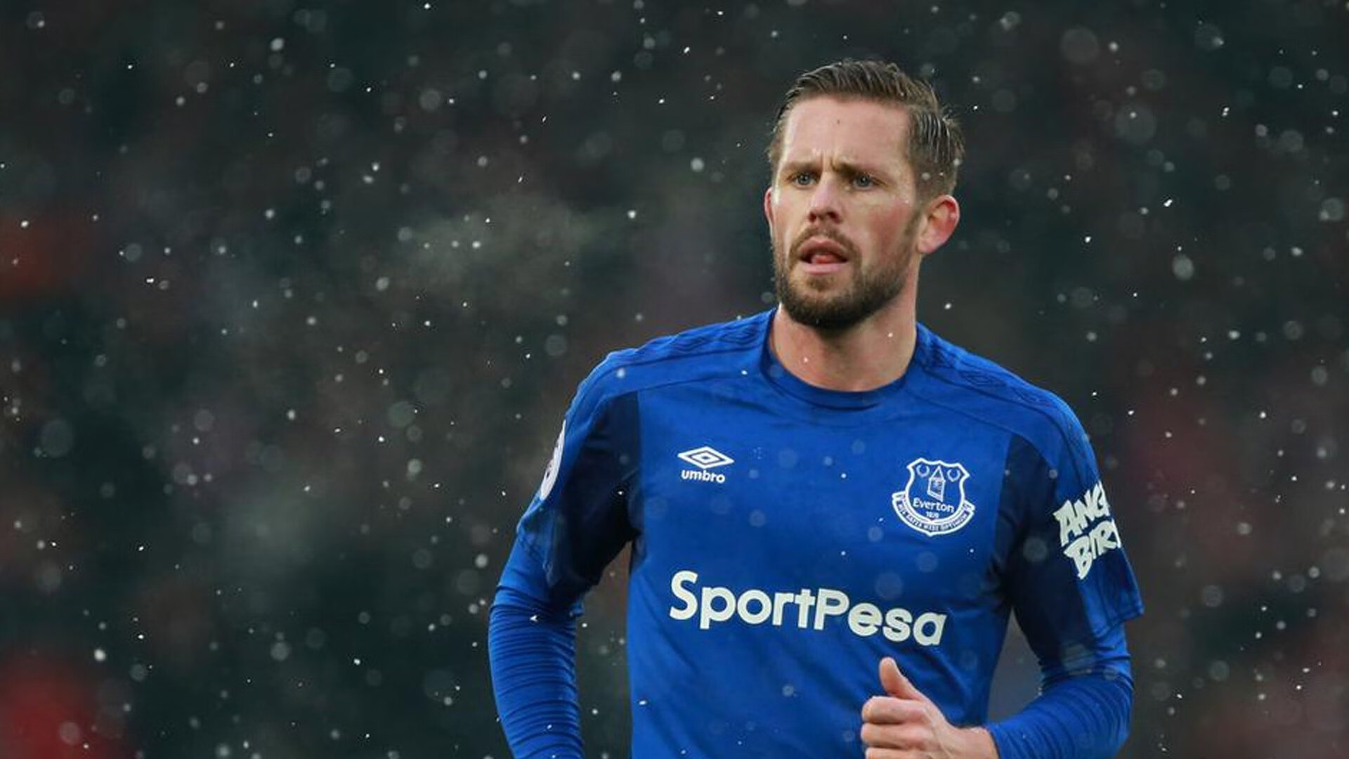 kaiyun网站-五大联赛离队球员在战术体系中的替补挑战，五大联赛离队球员在战术体系中的替补挑战是什么